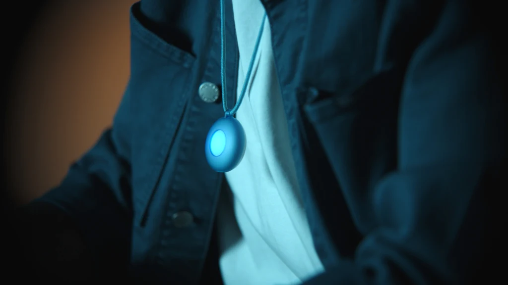 Wear This AI Friend Around Your Neck for Constant Companionship