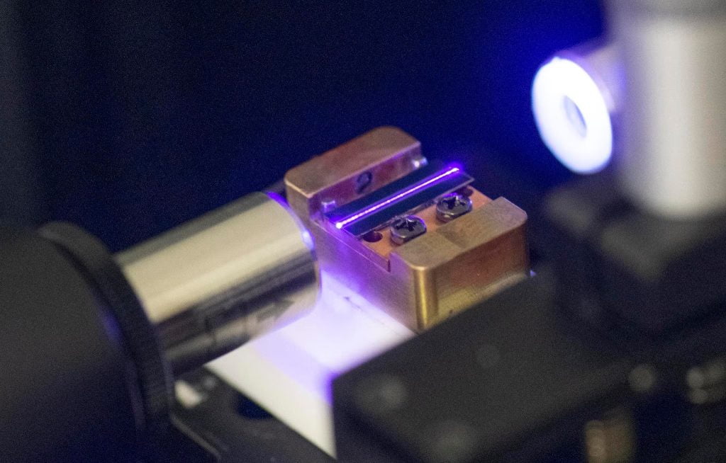 World's Best-Performing Quantum Computing Chip Developed in UK