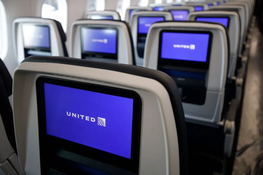 United Airlines Offers Free Starlink Internet on All Flights