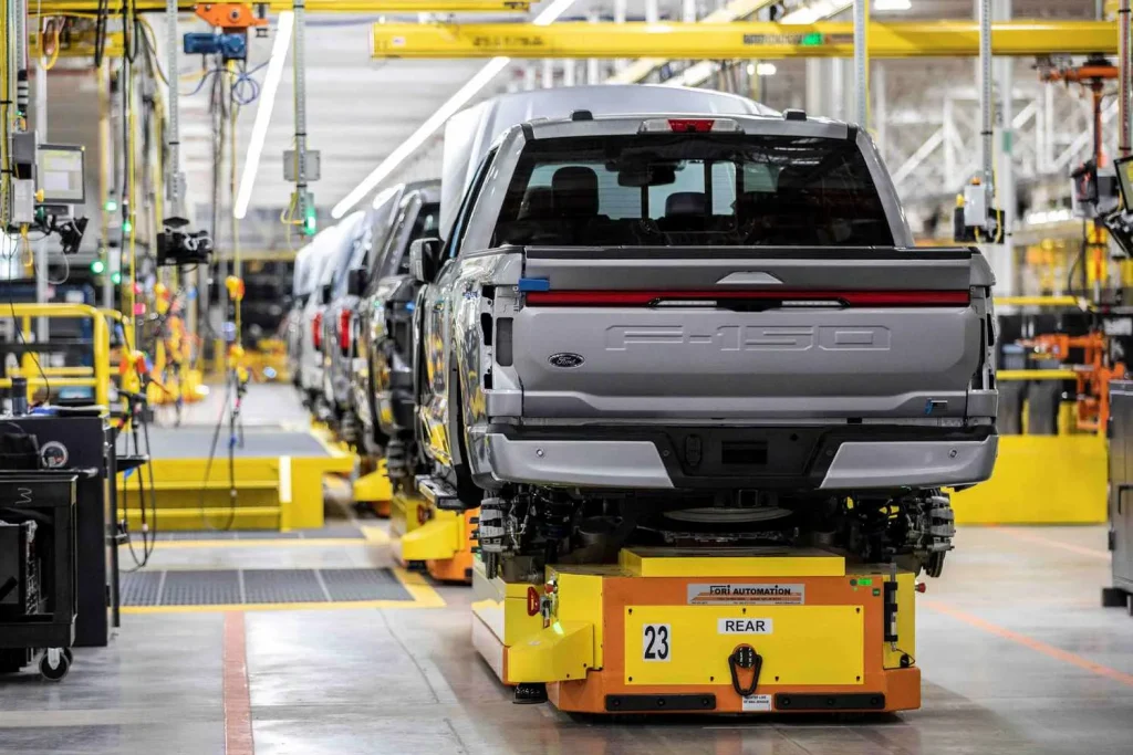 Ford Halts F-150 Lightning Production as EV Sales Decline